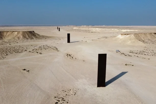 doha-private-guided-west-coast-zekreet-fort-richard-serra-sculpture-mushroom-hills-tour-548842